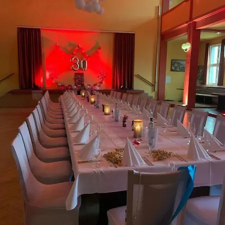 Mansfelder Hof Лютерштадт-Айслебен