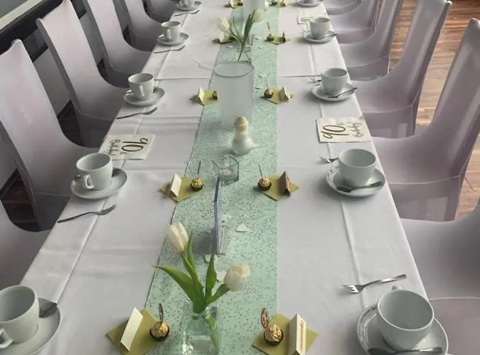 Mansfelder Hof Szálloda 3*